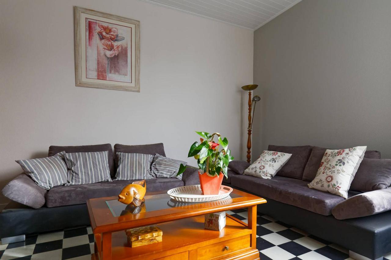 Le Cachet D'Une Maison De Centre-Bourg A Beauvoir-Sur-Mer Buitenkant foto