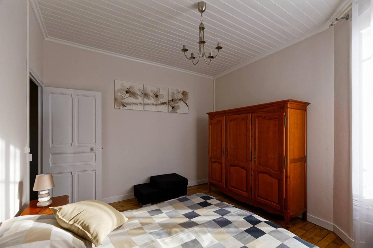 Le Cachet D'Une Maison De Centre-Bourg A Beauvoir-Sur-Mer Buitenkant foto